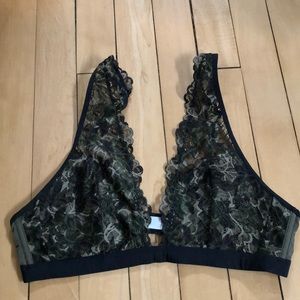 Xhilaration camouflage print bralette size S